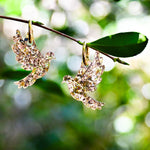Christmas 2025 - Dove - Gold Flake Sparkle